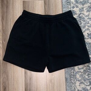 Bandier Black Casual Elastic Waist Shorts